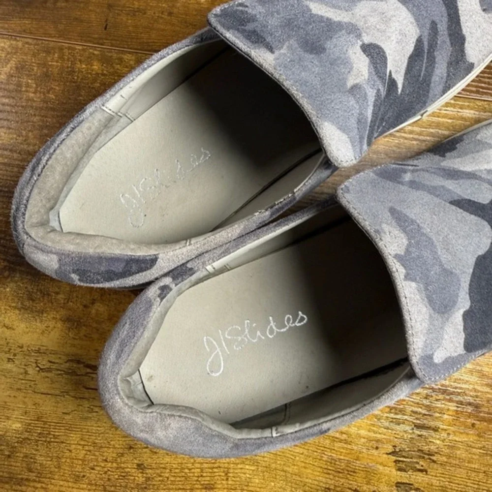 J/Slides Camo Suede Grey Camouflage Slip On Sneakers‎ Womens 11